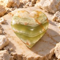 Banded calcite Heart med